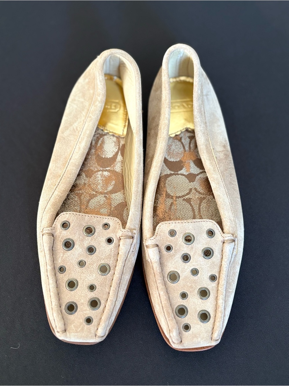 Coach Made in Italy Suede Driving Loafers Flats Tan Beige Size 5.5 Vintage Y2K